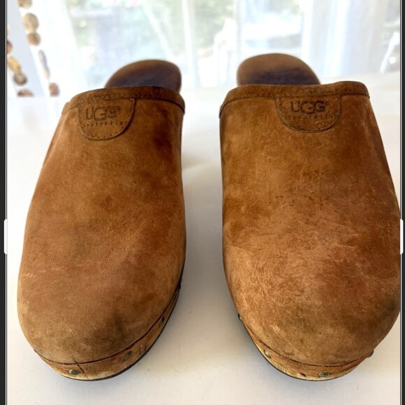 UGG Women's Distressed Size 8 Suede Clog Wood heeled_Size 9 - Picture 4 of 6